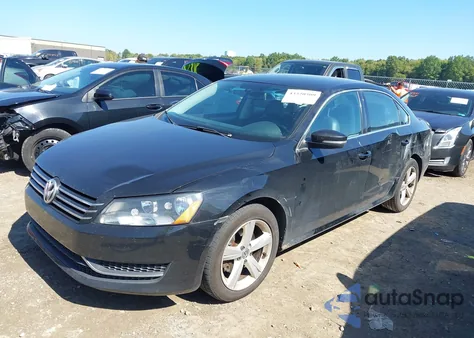 2013 Volkswagen Passat 2.5L Se from USA, damaged, VIN 1VWBP7A33DC110354